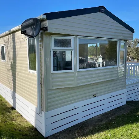 Newquay Bay - Summerbreeze Pv54 New Quay